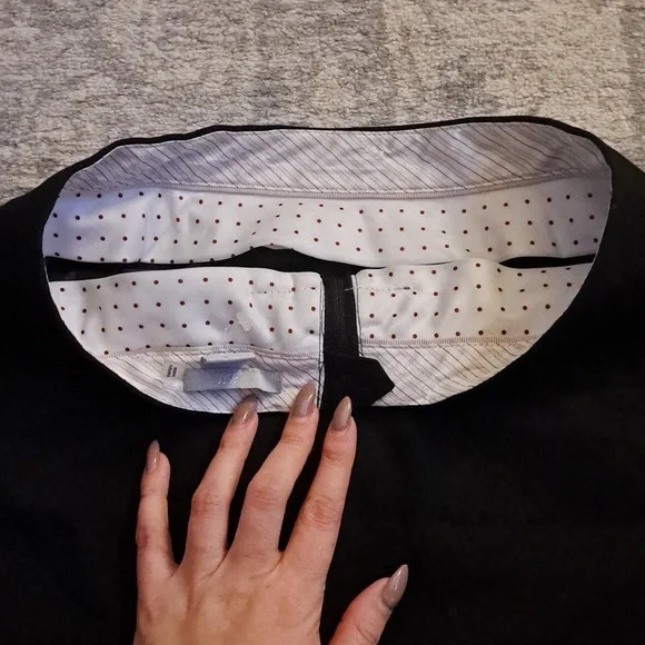 H&M Pencil Skirt - Picture 3 of 4